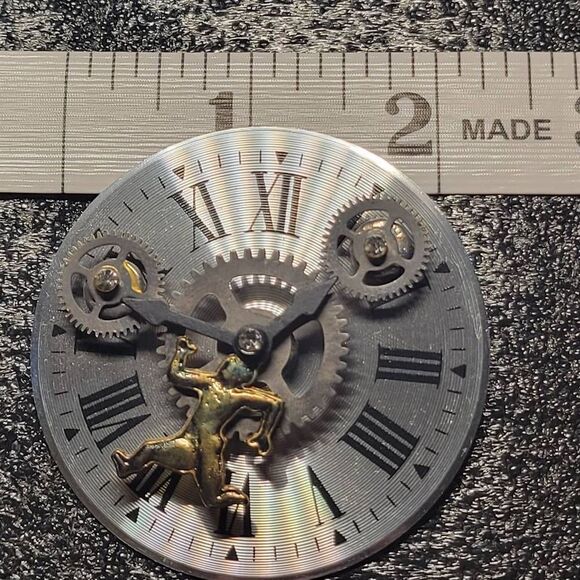 Vintage two-tone steampunk brooch/pin - Picture 2 of 3